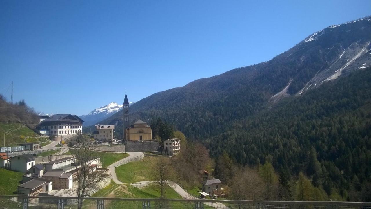 Dolomiti House Hotel Cibiana Bagian luar foto